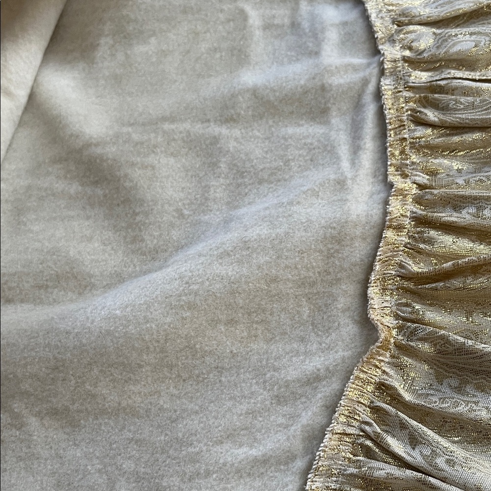 Macy's Cream Ruffled Tree Skirt - Picture 3 of 3